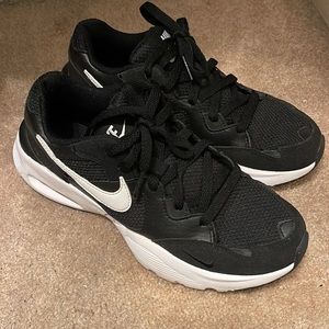 Nike Dad Style Sneaker